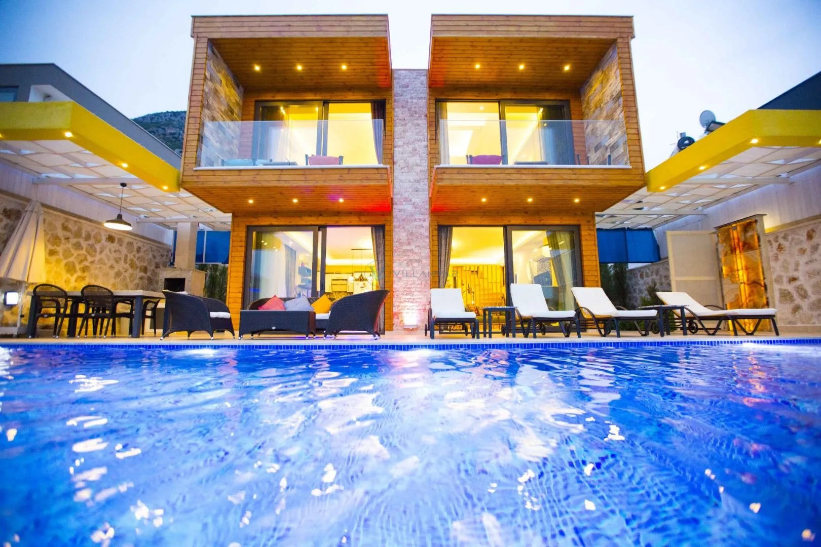 Villa Victoria