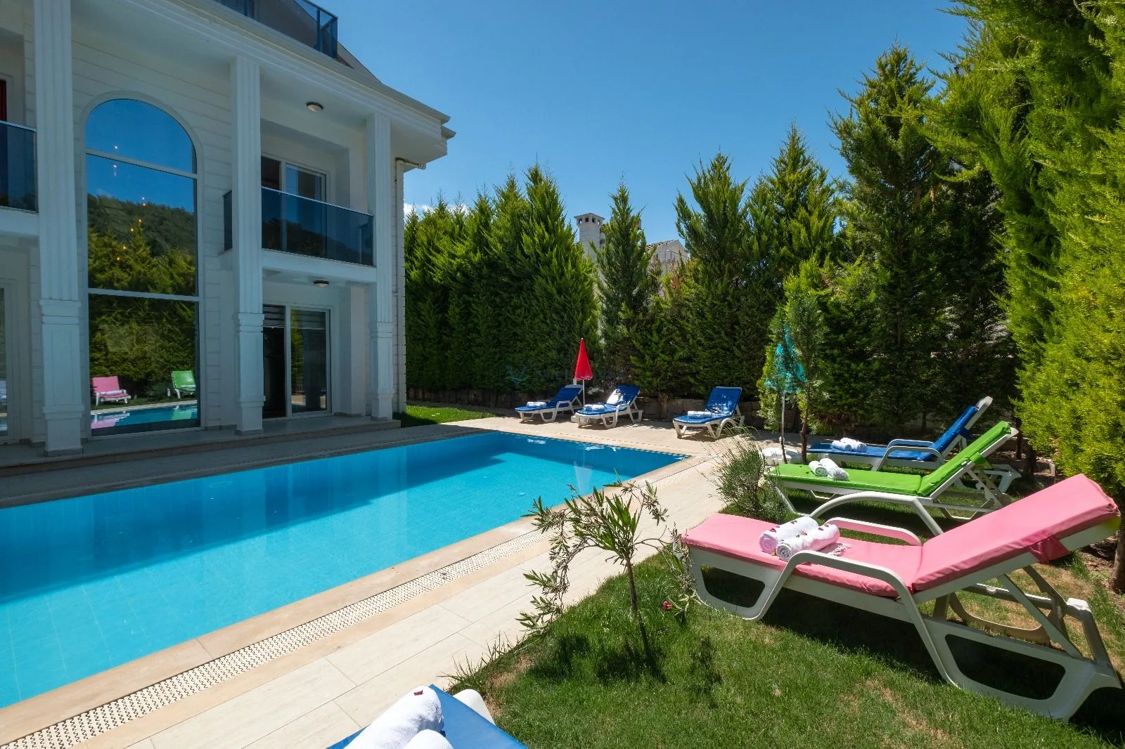 Villa Silver Orkide