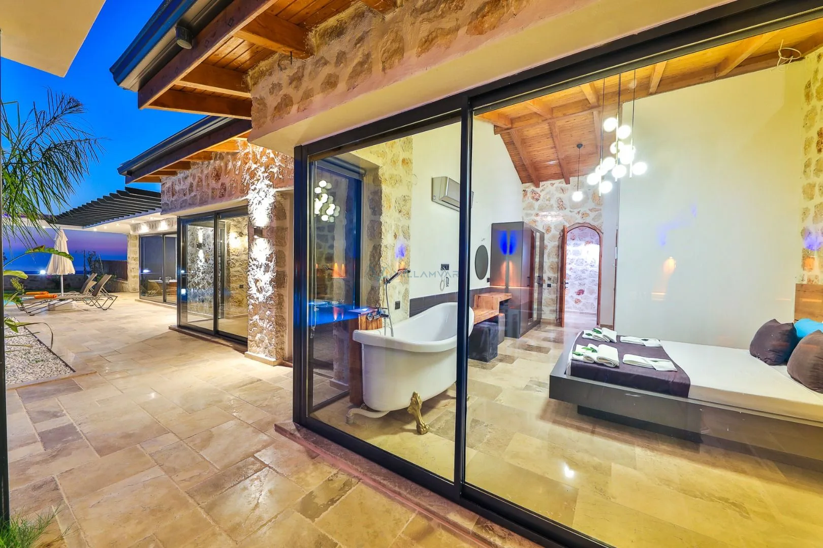 Villa Tan