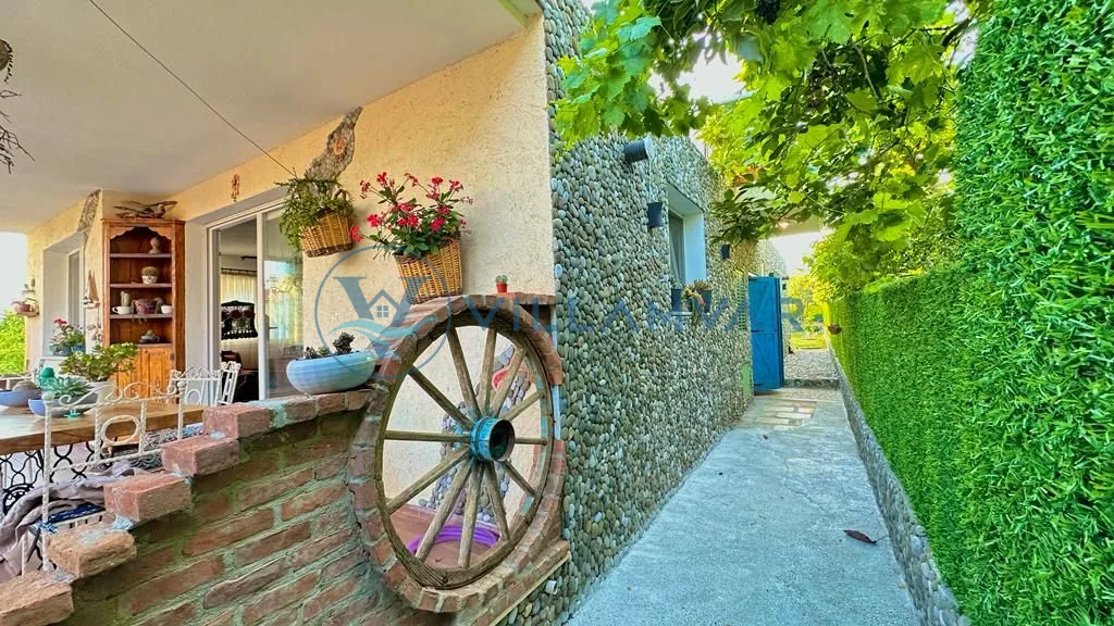 Villa Parem