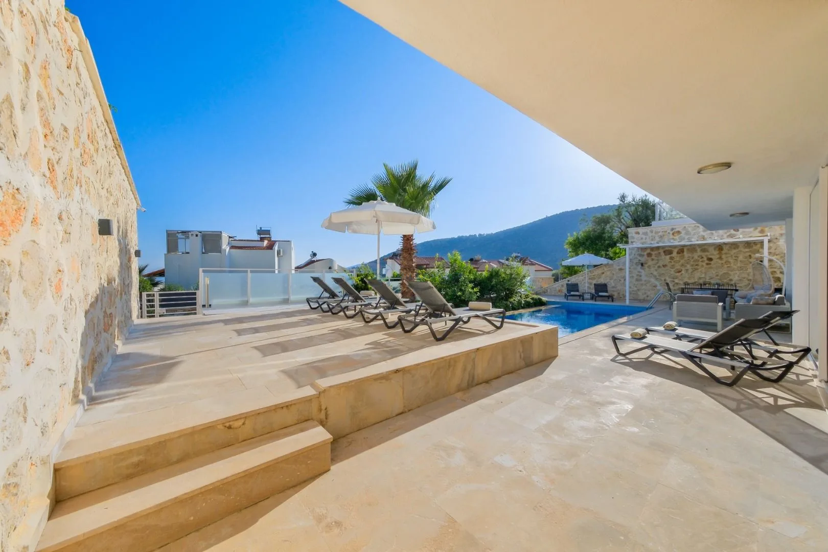 Villa Lumi 1