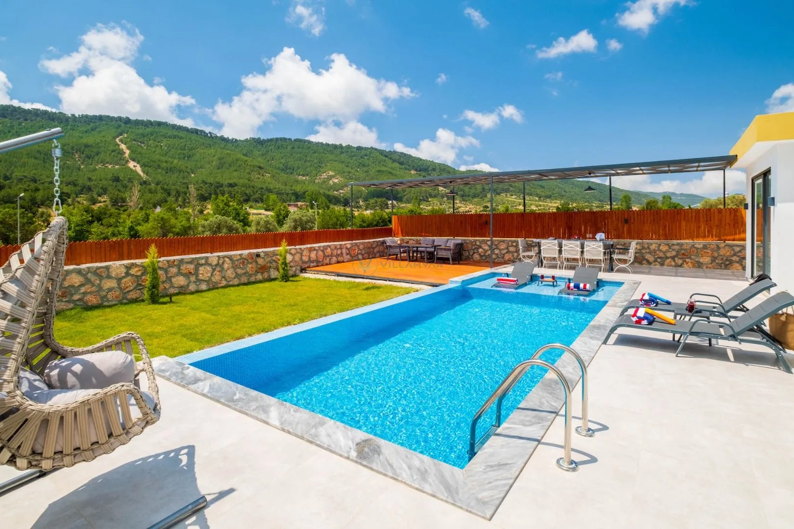 Villa Mavin 2