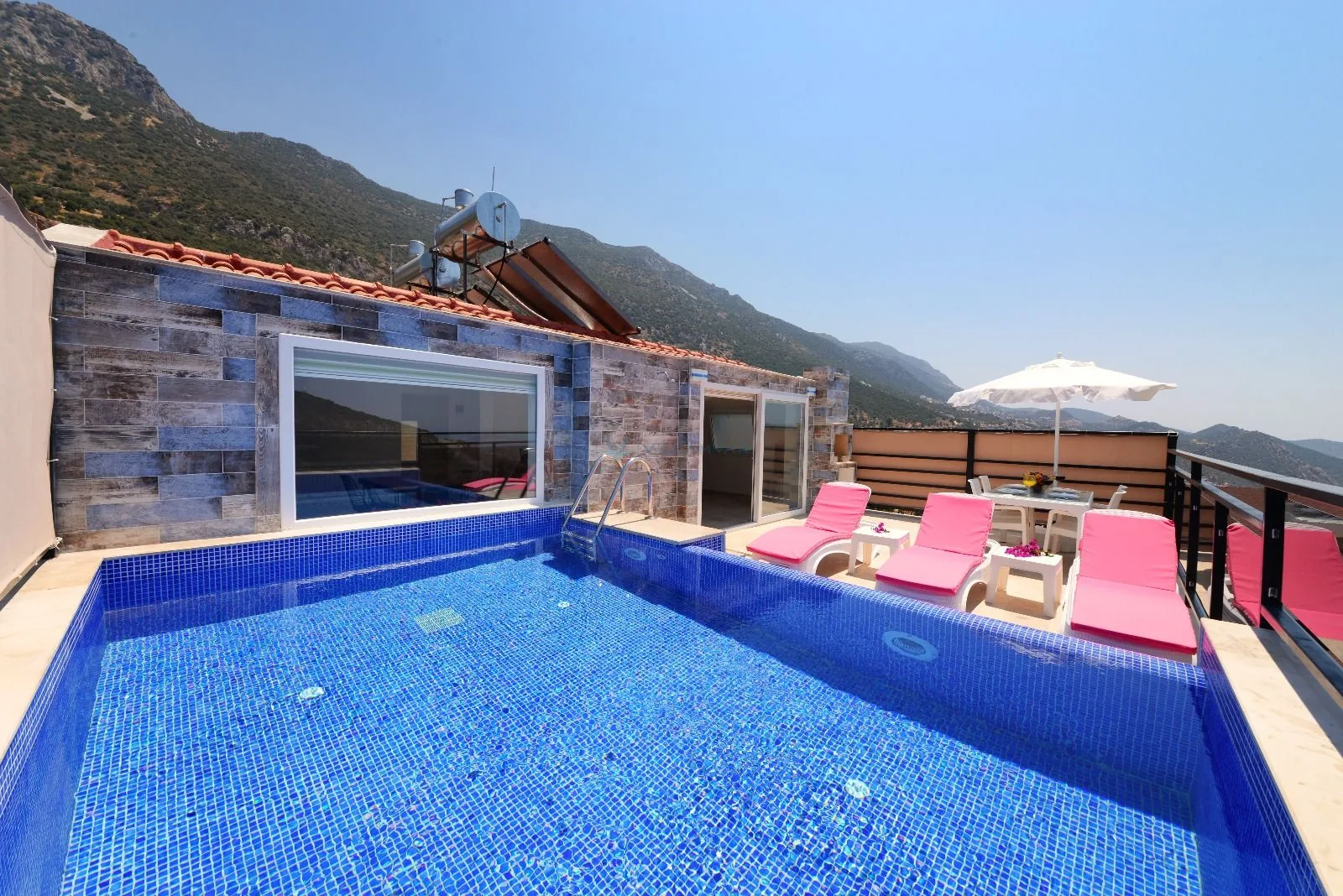 Sky Villa Çatı