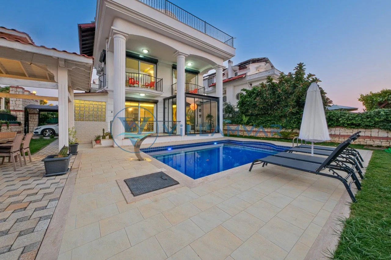 Serenity Villaları