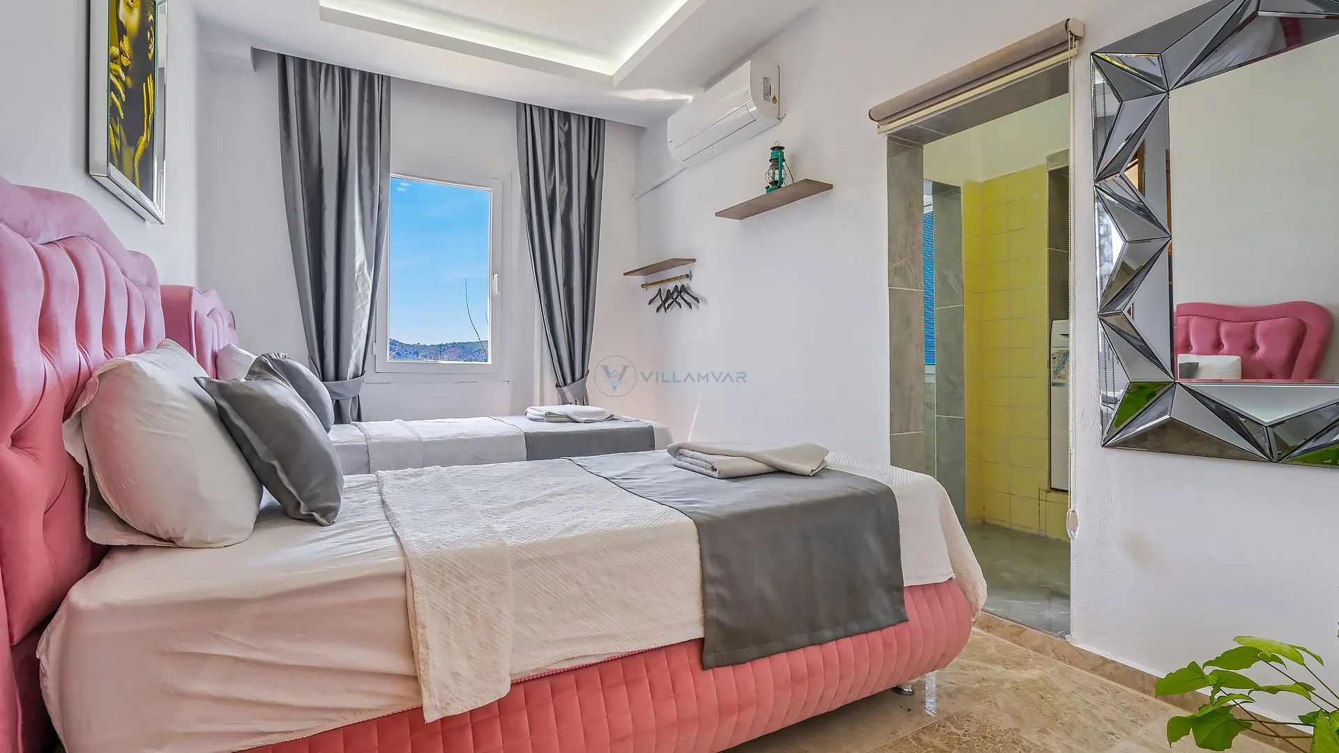 Villa Nadya