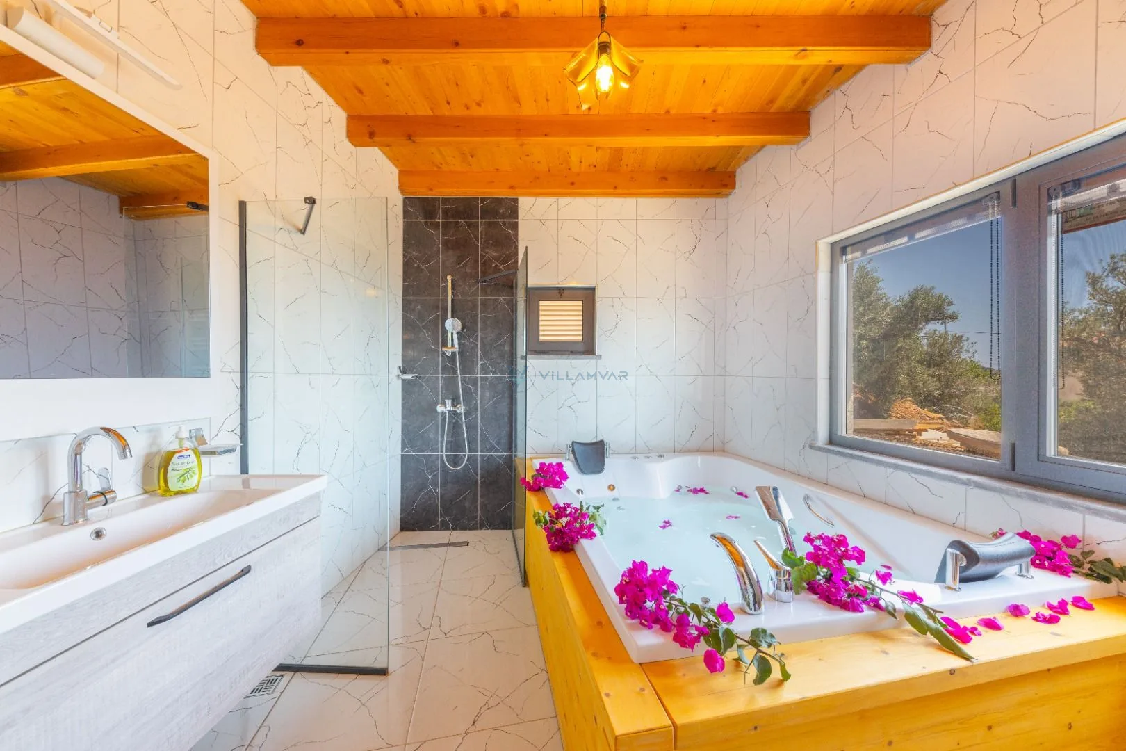 Villa Dicle