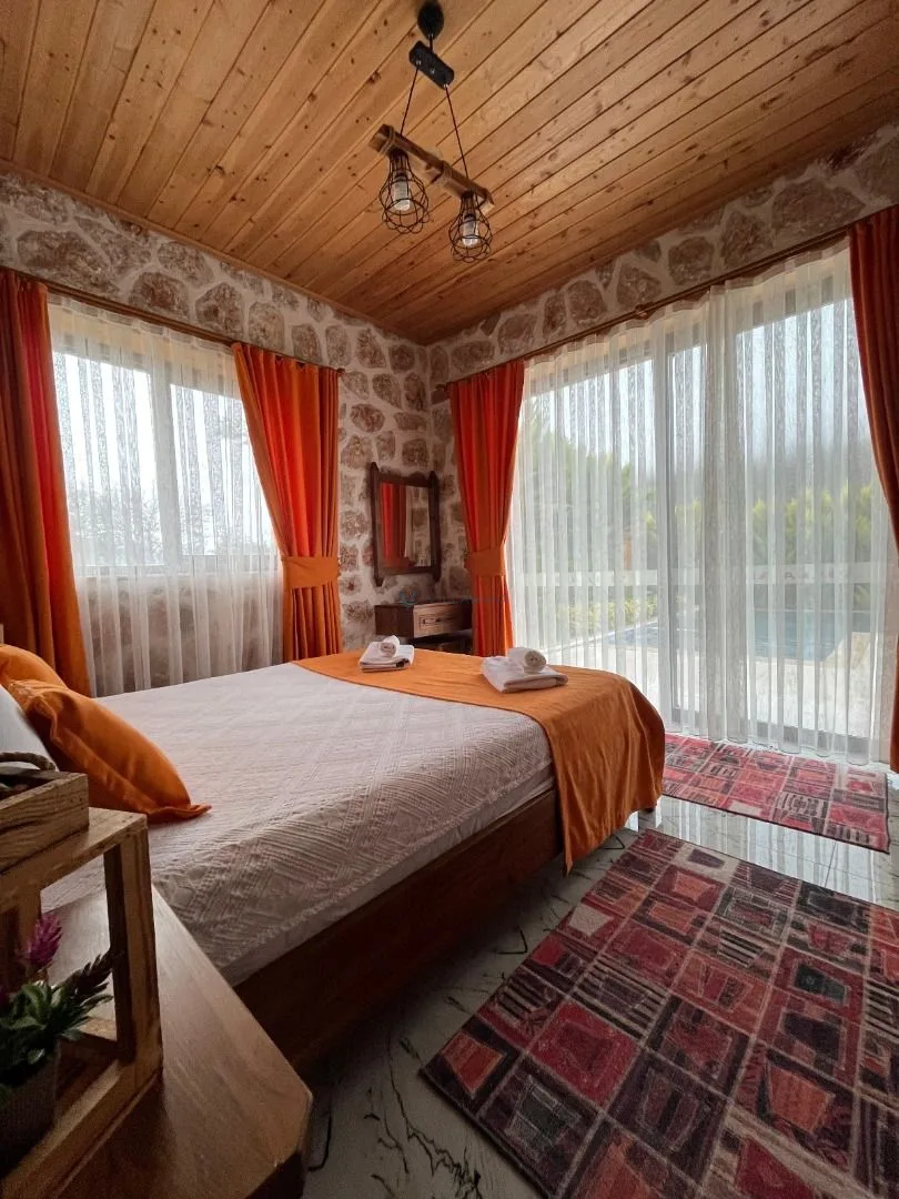 Villa Nidia