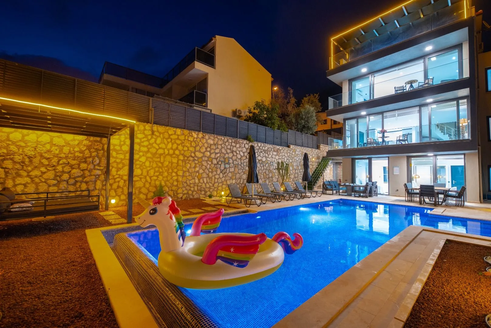 Villa City