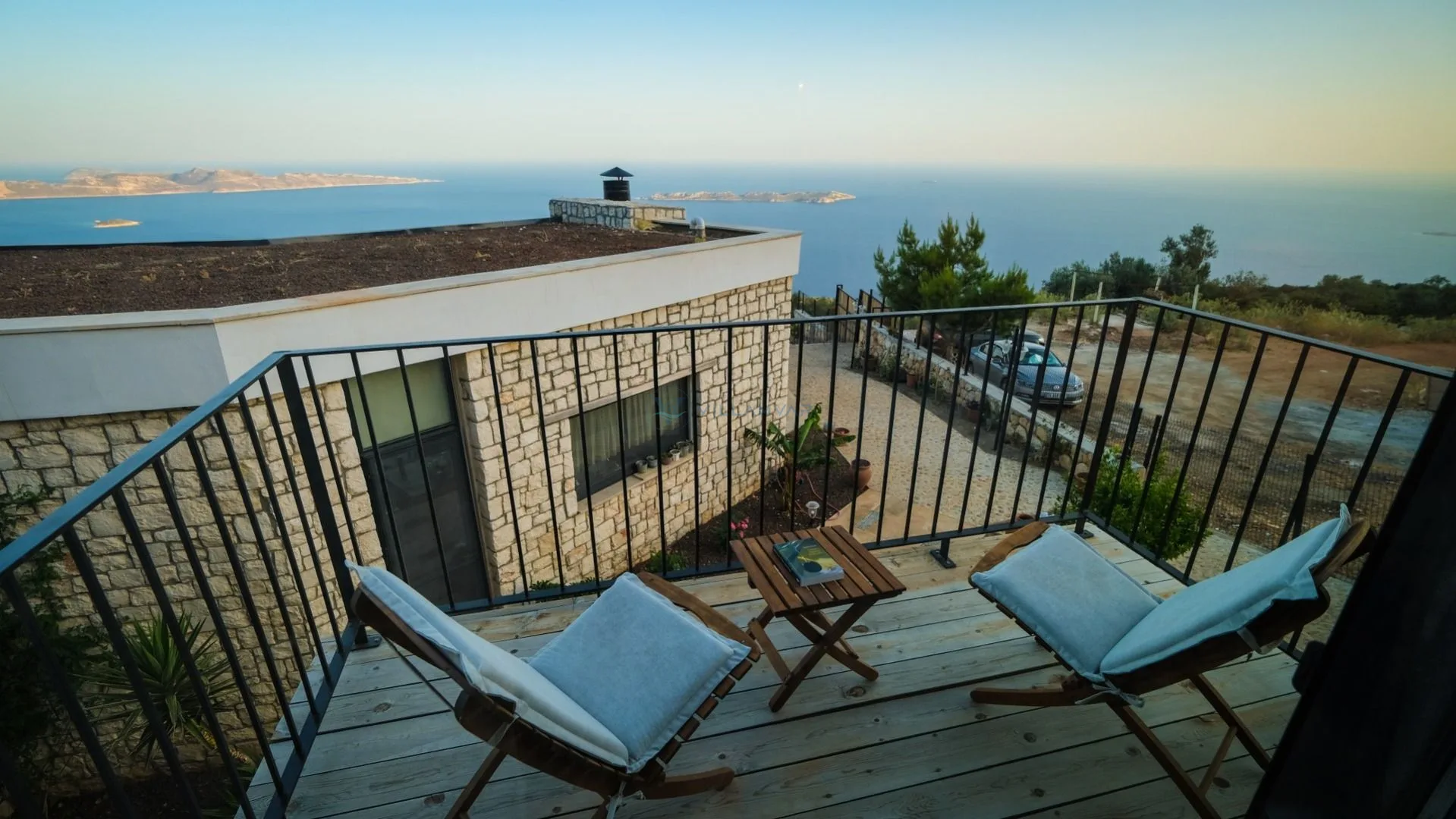 Villa Silver House