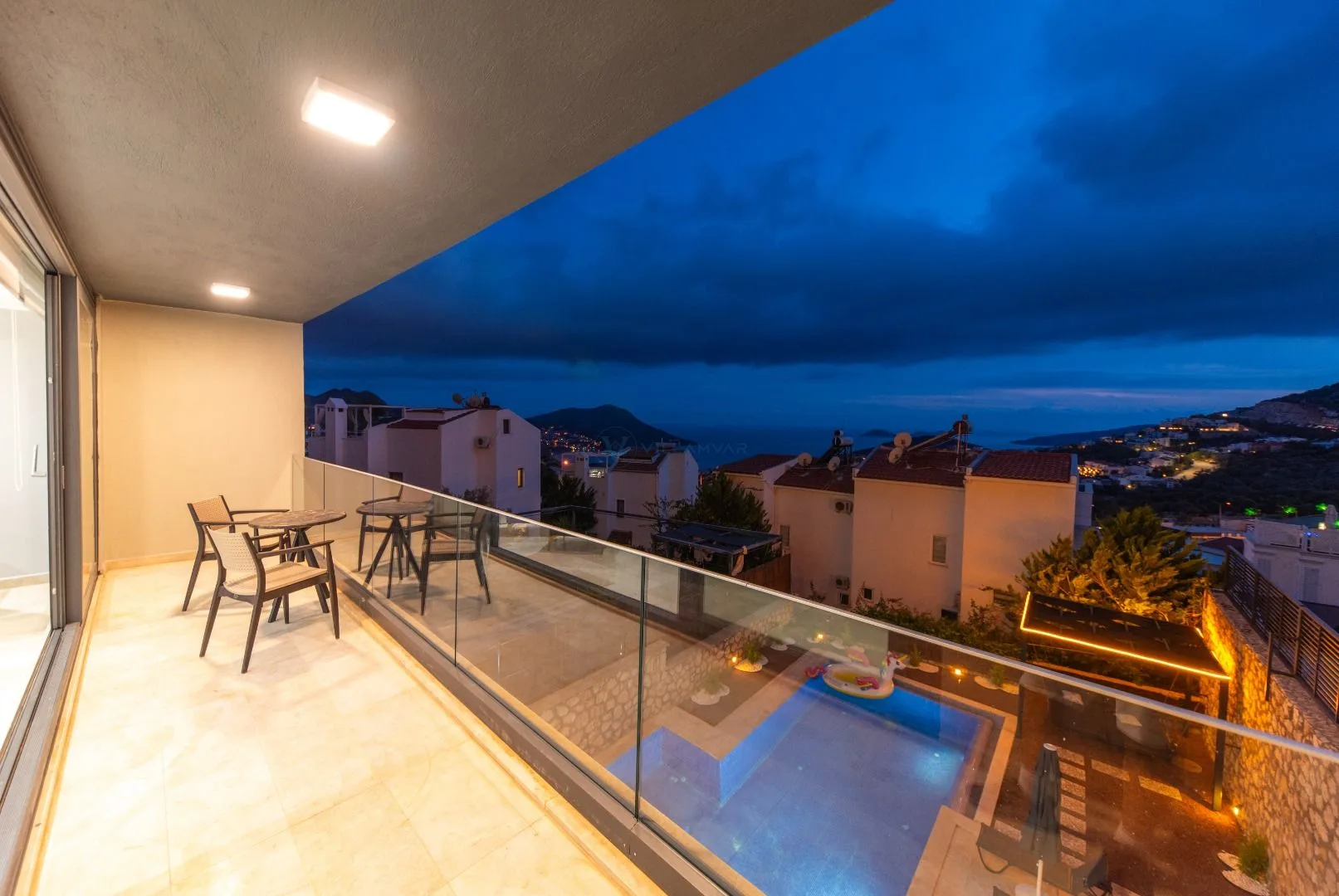 Villa City