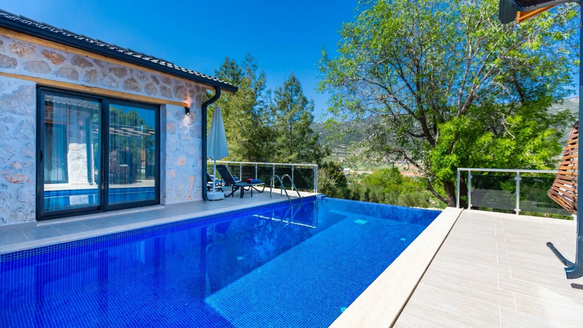 Villa Moonhouse
