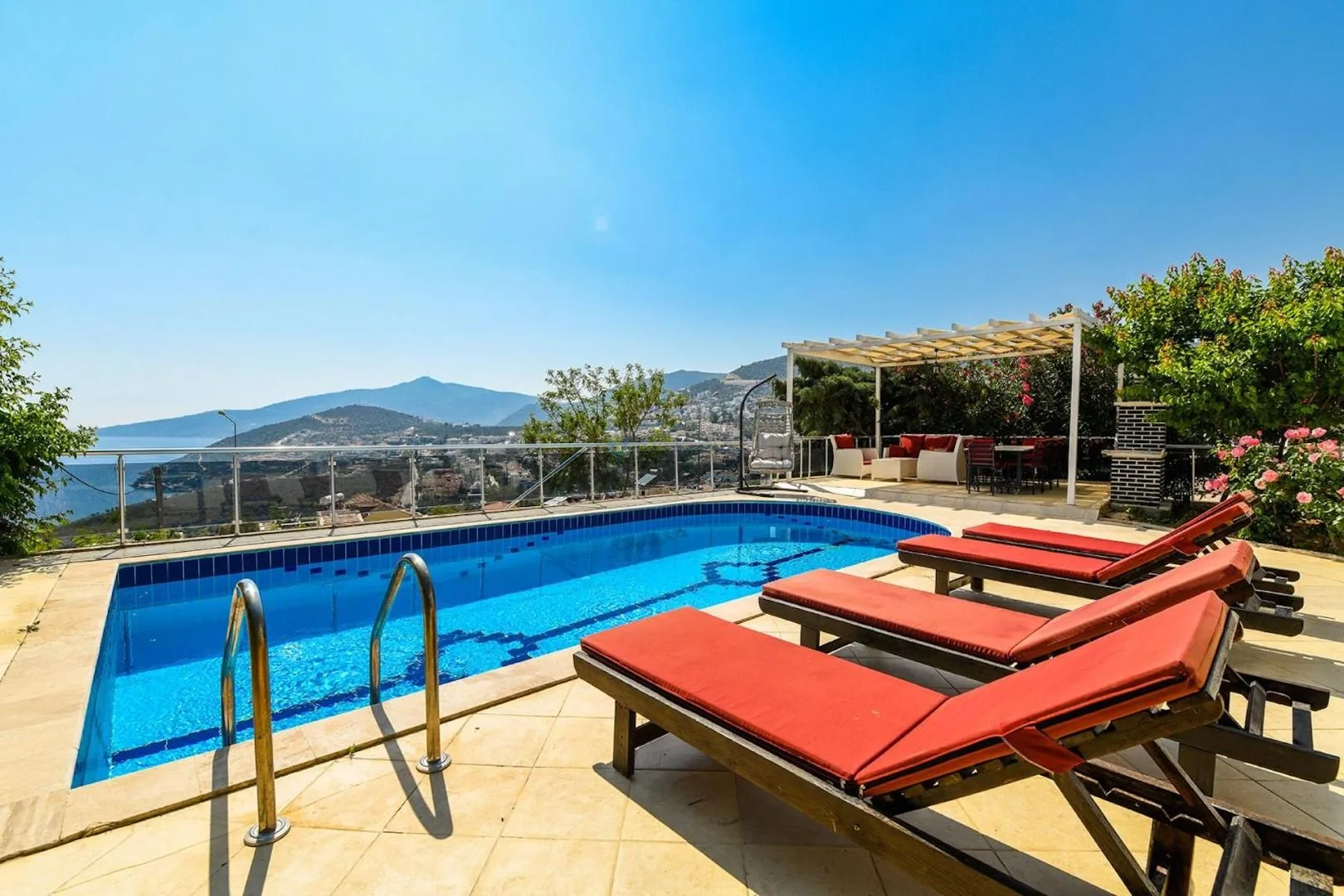 Villa Ponya