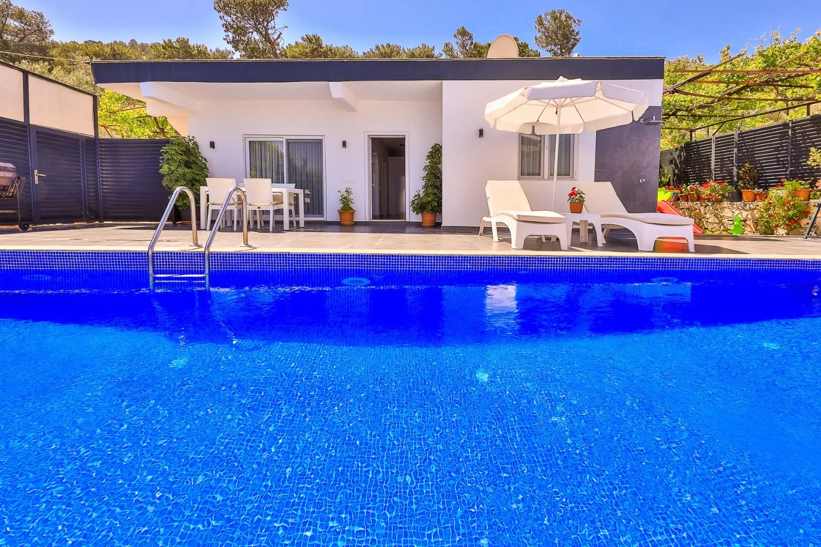 Villa Kotra