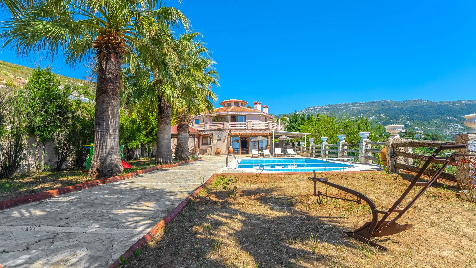 Villa Manzaram 2