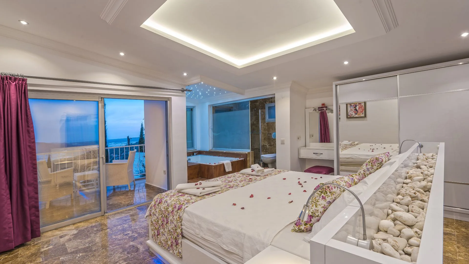 Bbvl Villa Mono