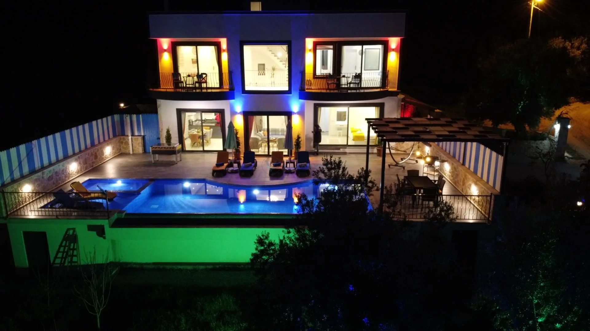 Villa Mert Akbel