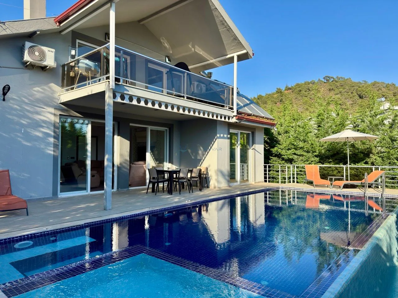 Villa Big