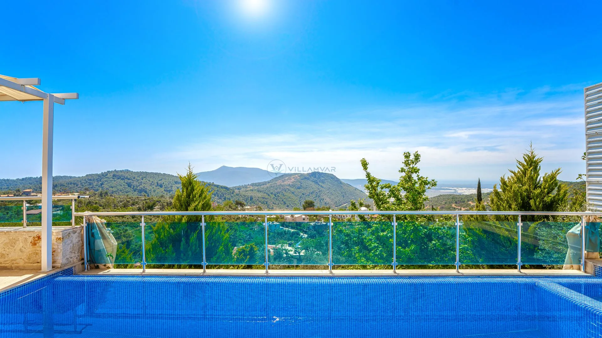 Bbvl Villa Poli