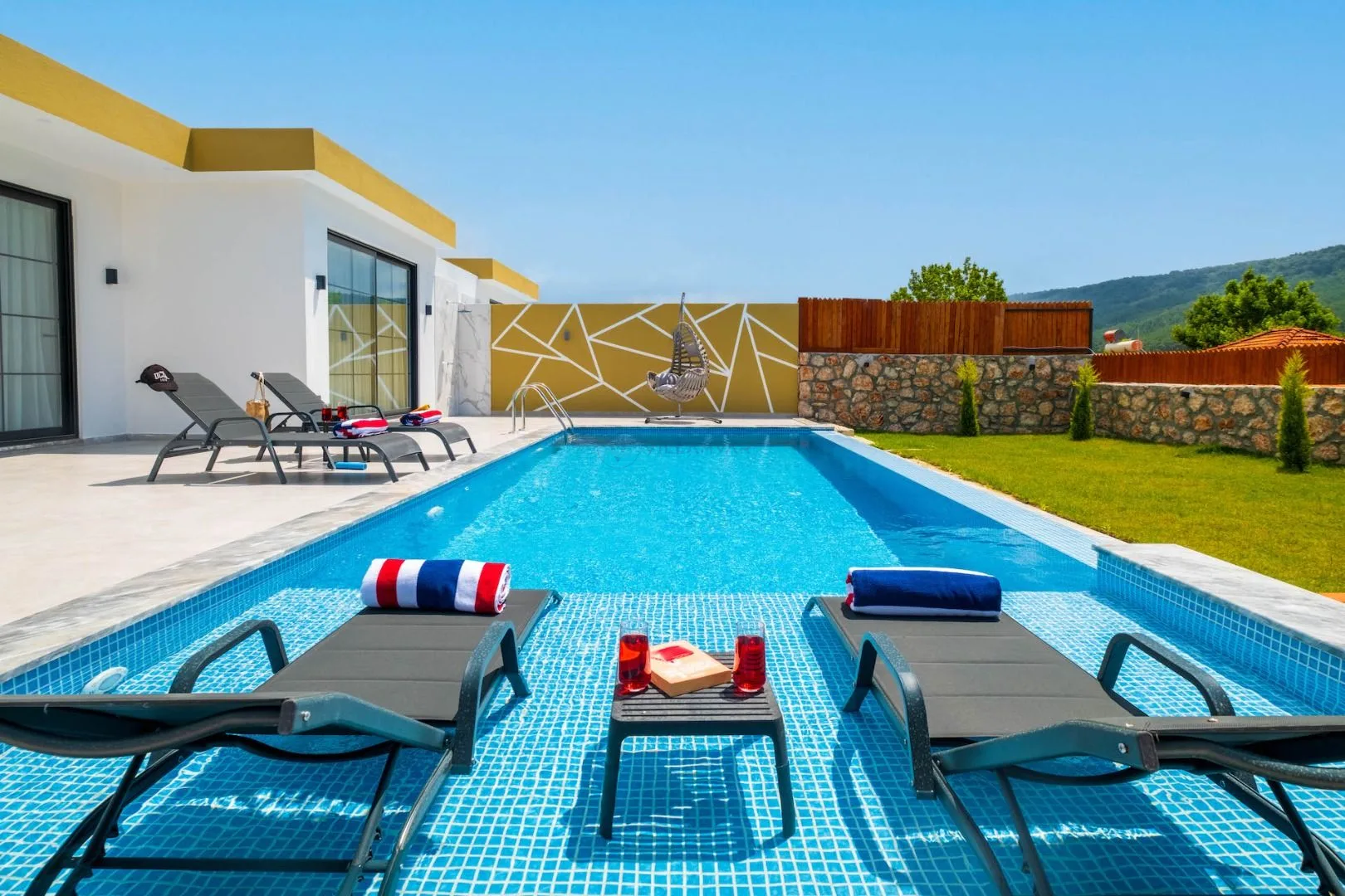 Villa Mavin 2