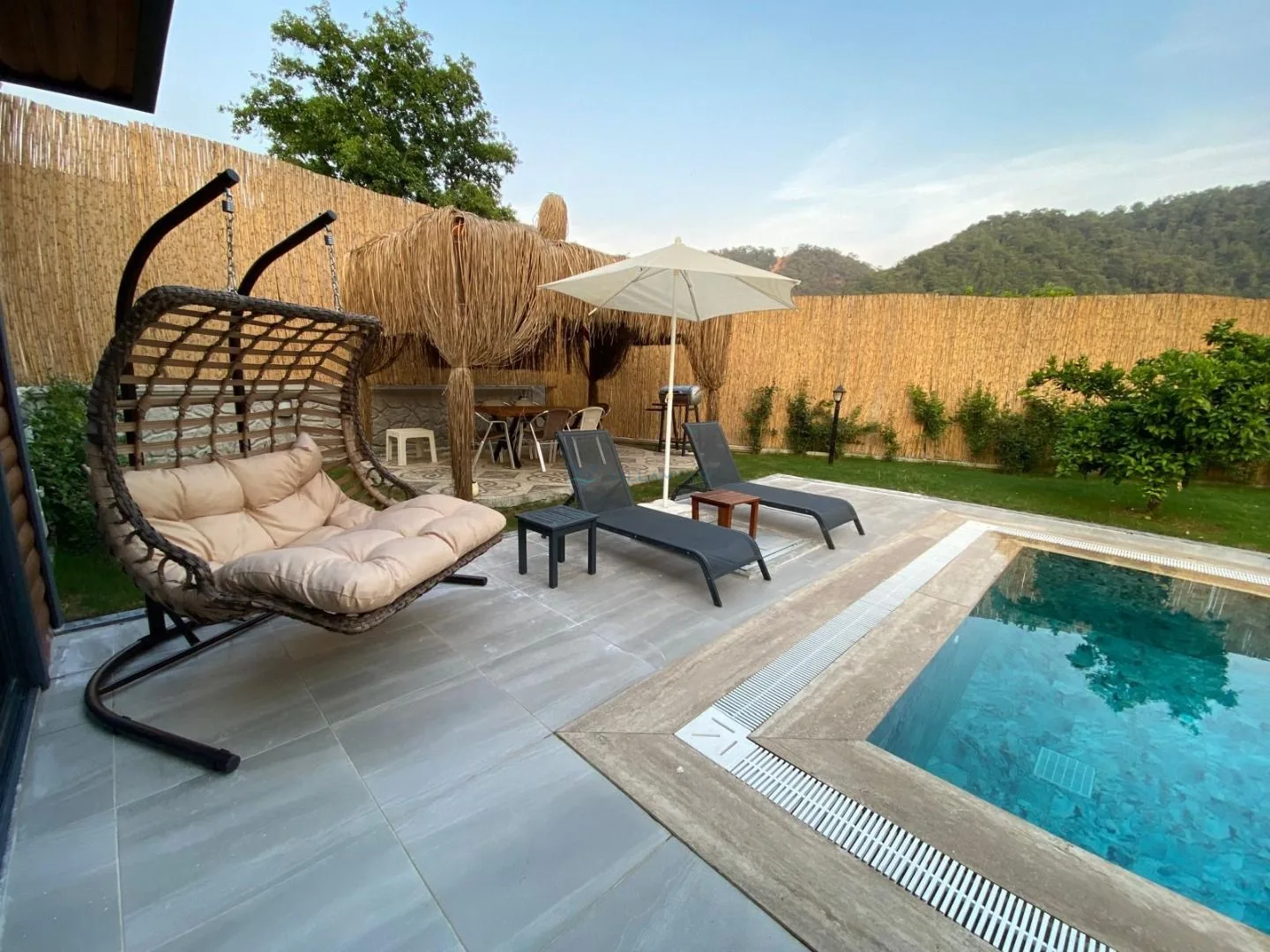 Villa Timbered Uno