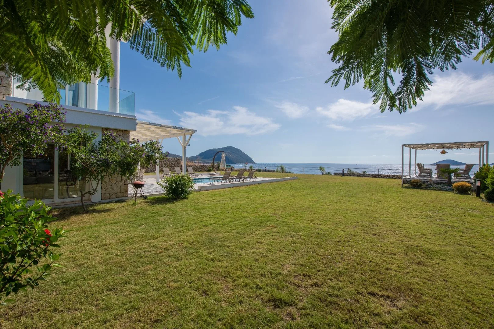 Villa Elena 2