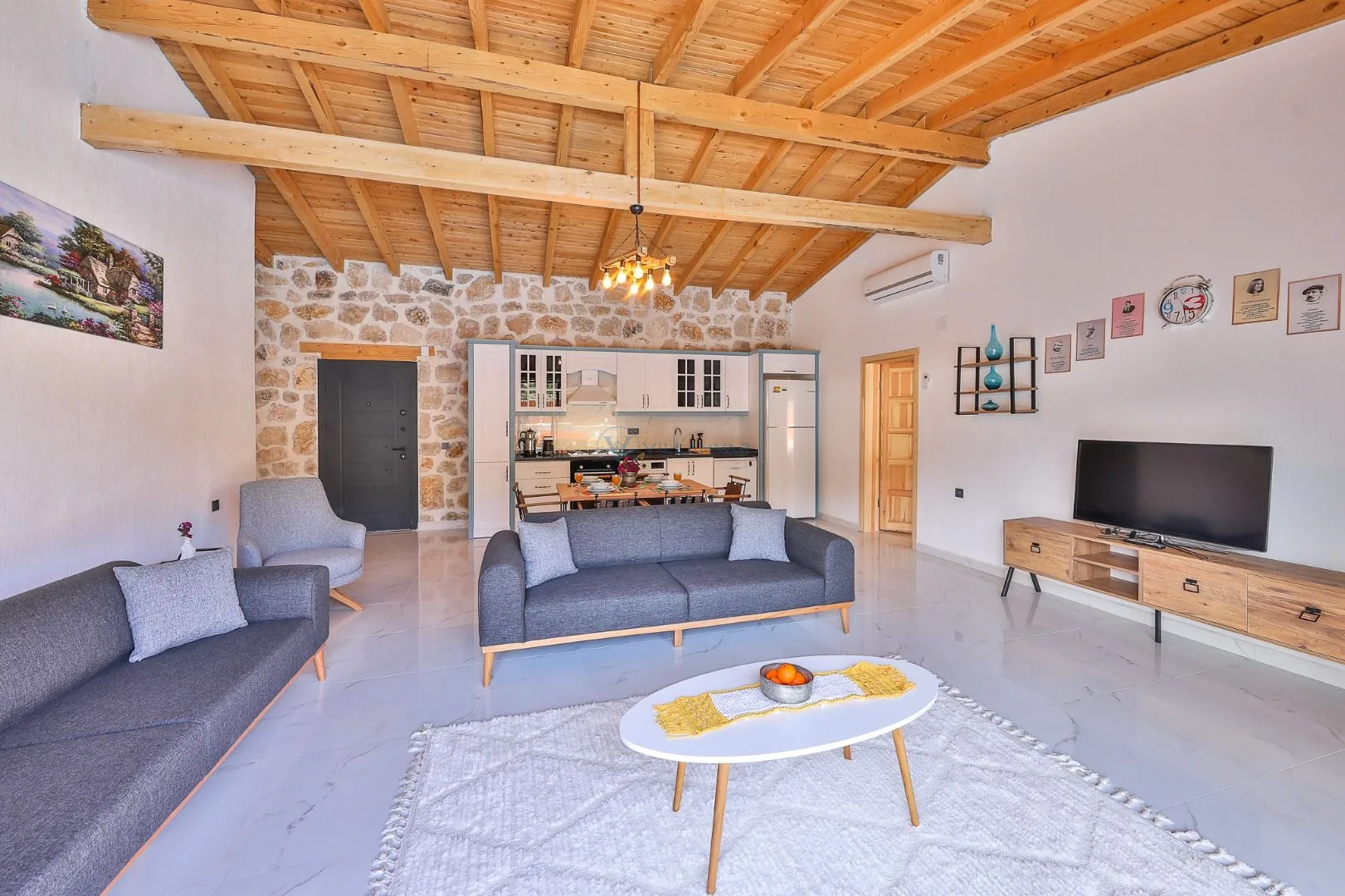 Villa Mebika