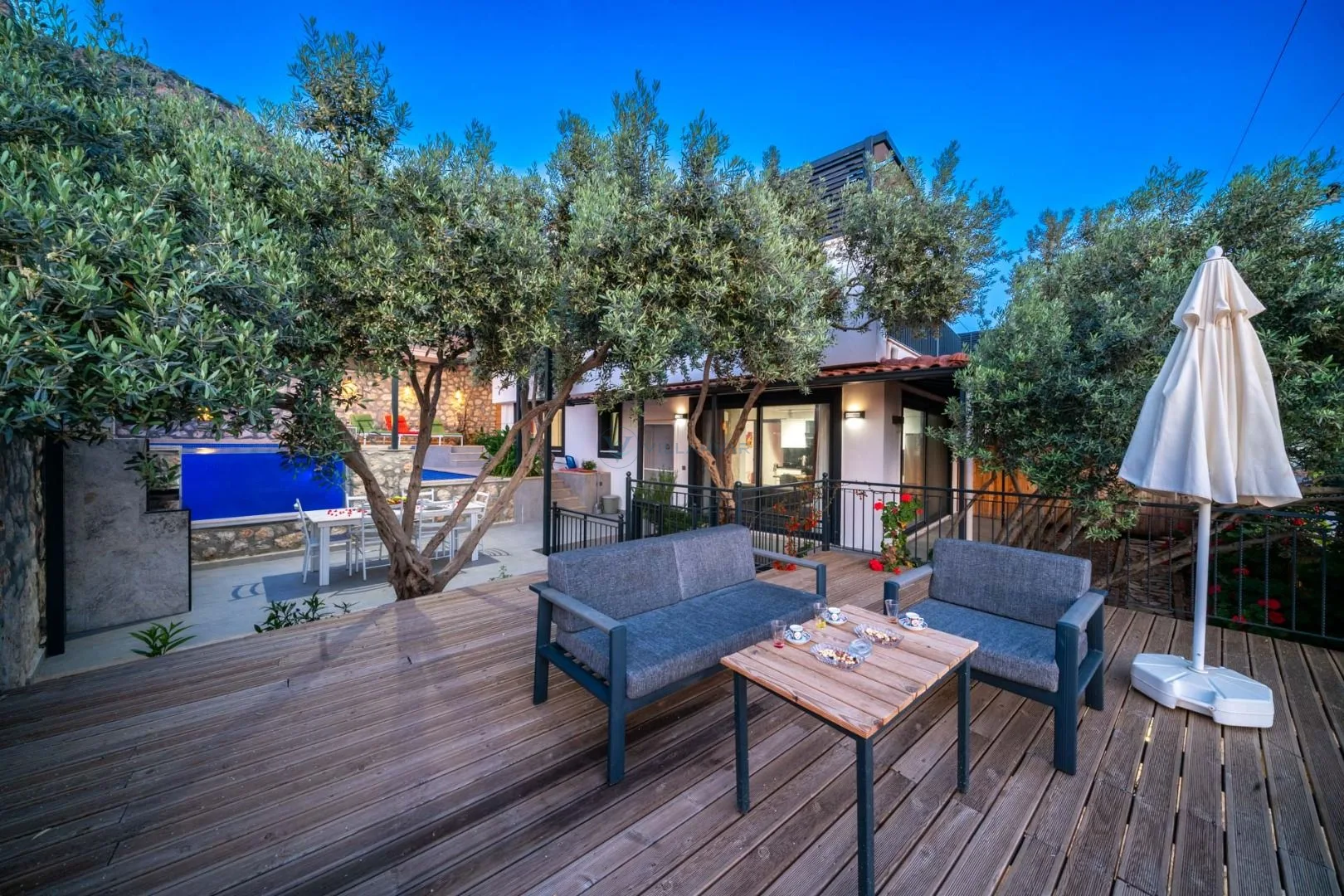 Villa Thera Aqua