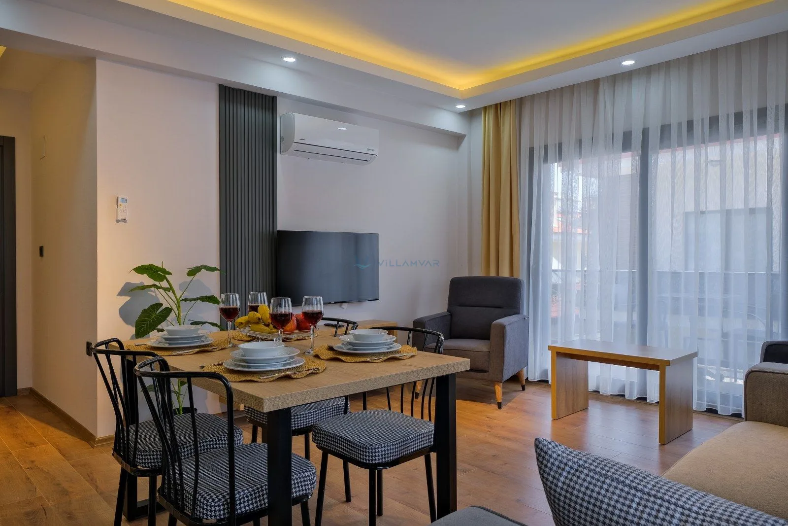 Light Suite Apart 5