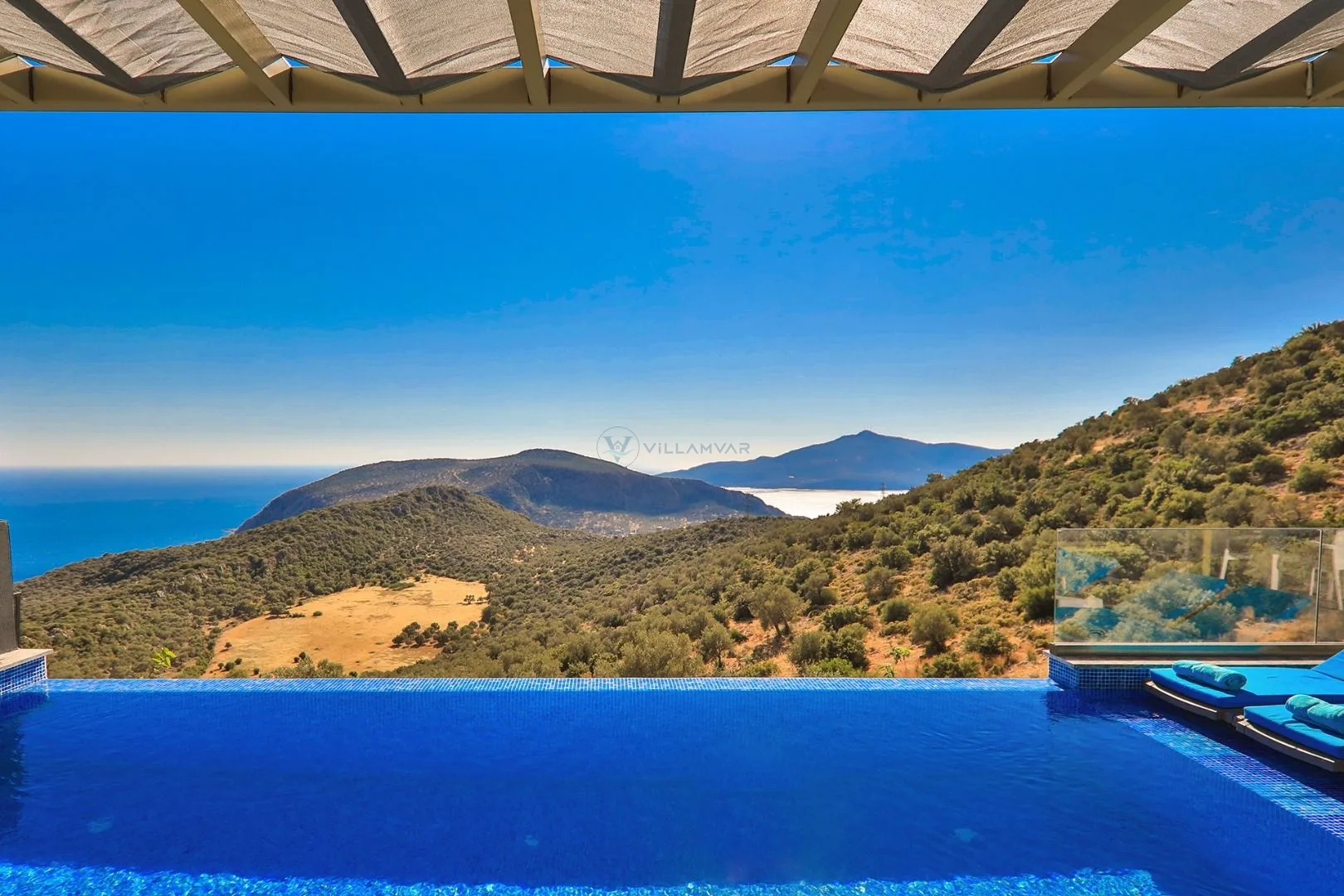 Villa Eles