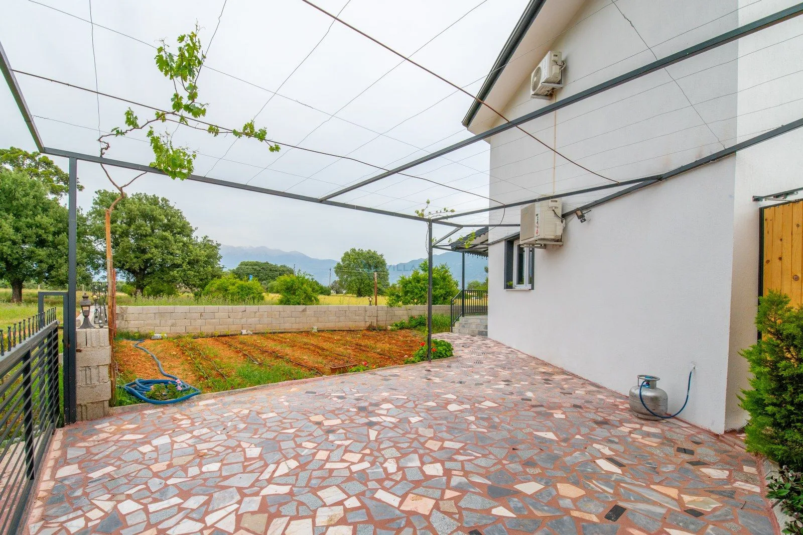 Villa Esenimo