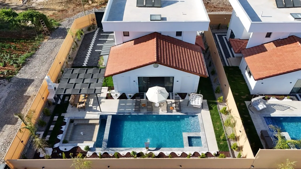 Villa Pakira 1
