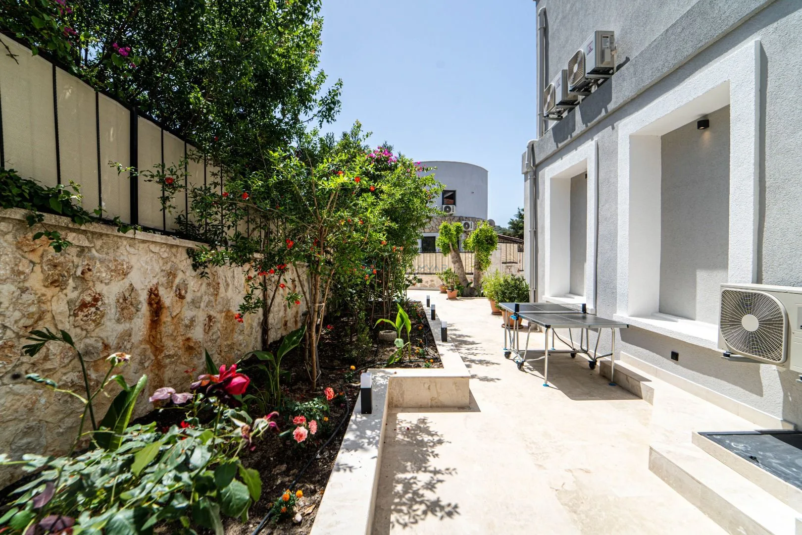 Villa Safrani