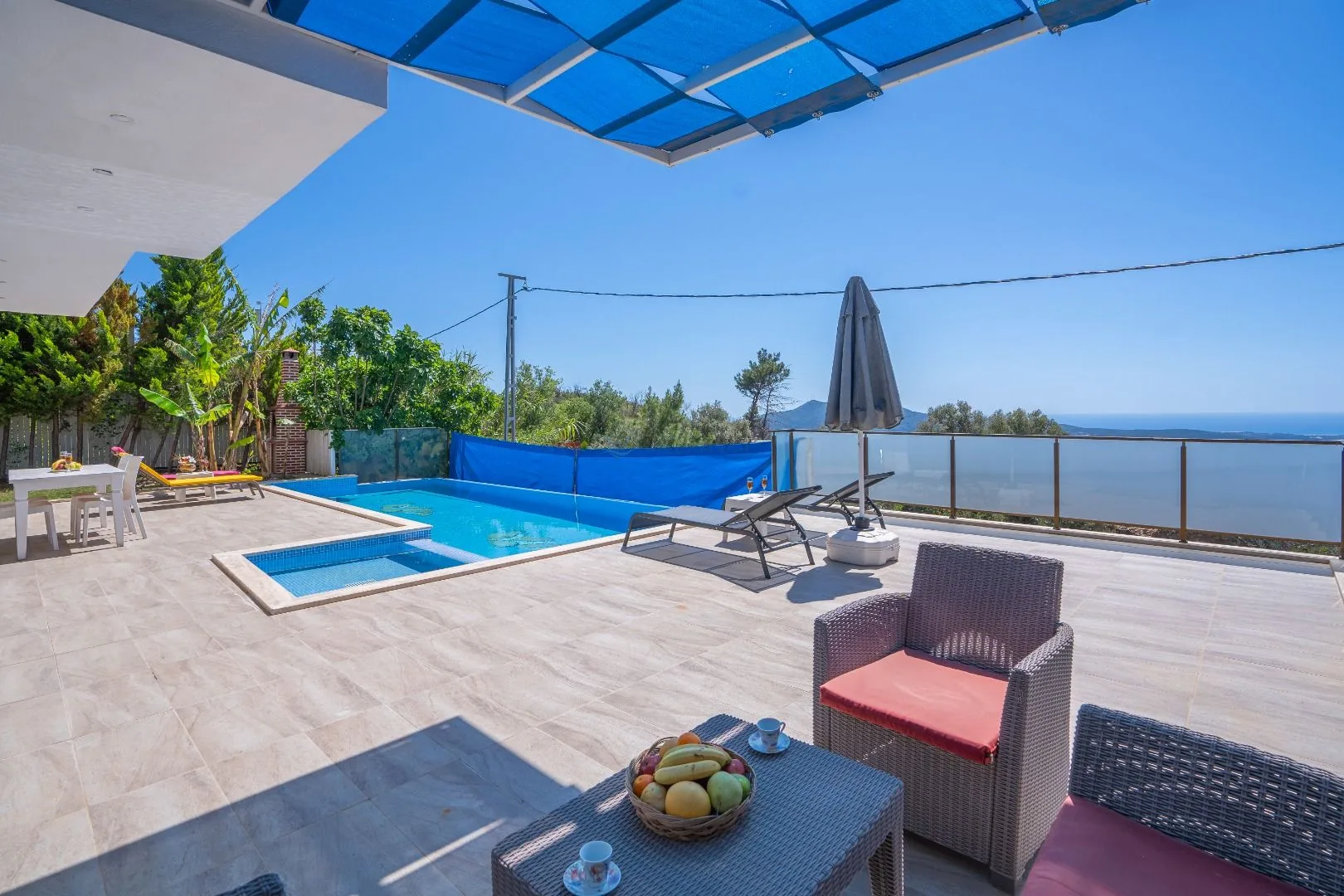 VR Villa Avalon