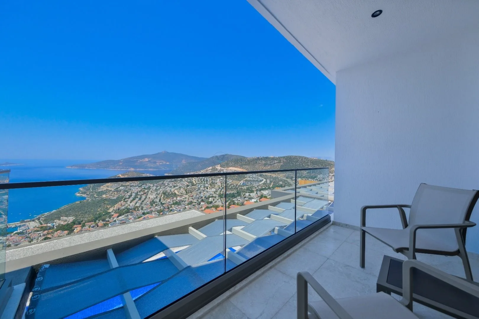 Villa Magic Life