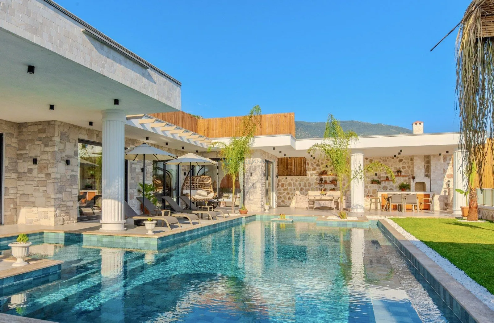 Villa Elysium