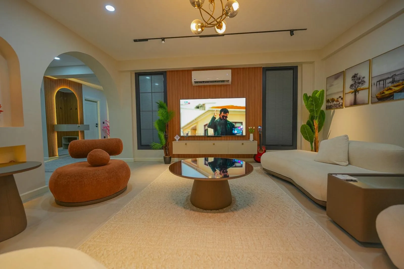 Villa Lily