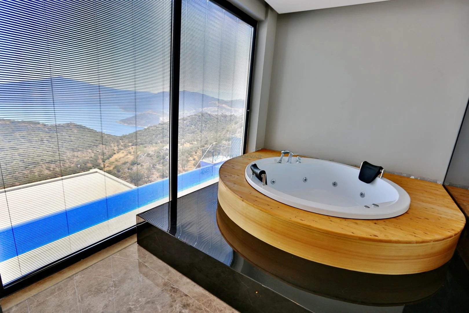 Villa Utopia 1