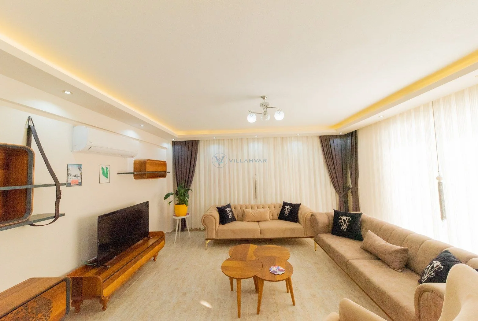 Villa Adelina 2