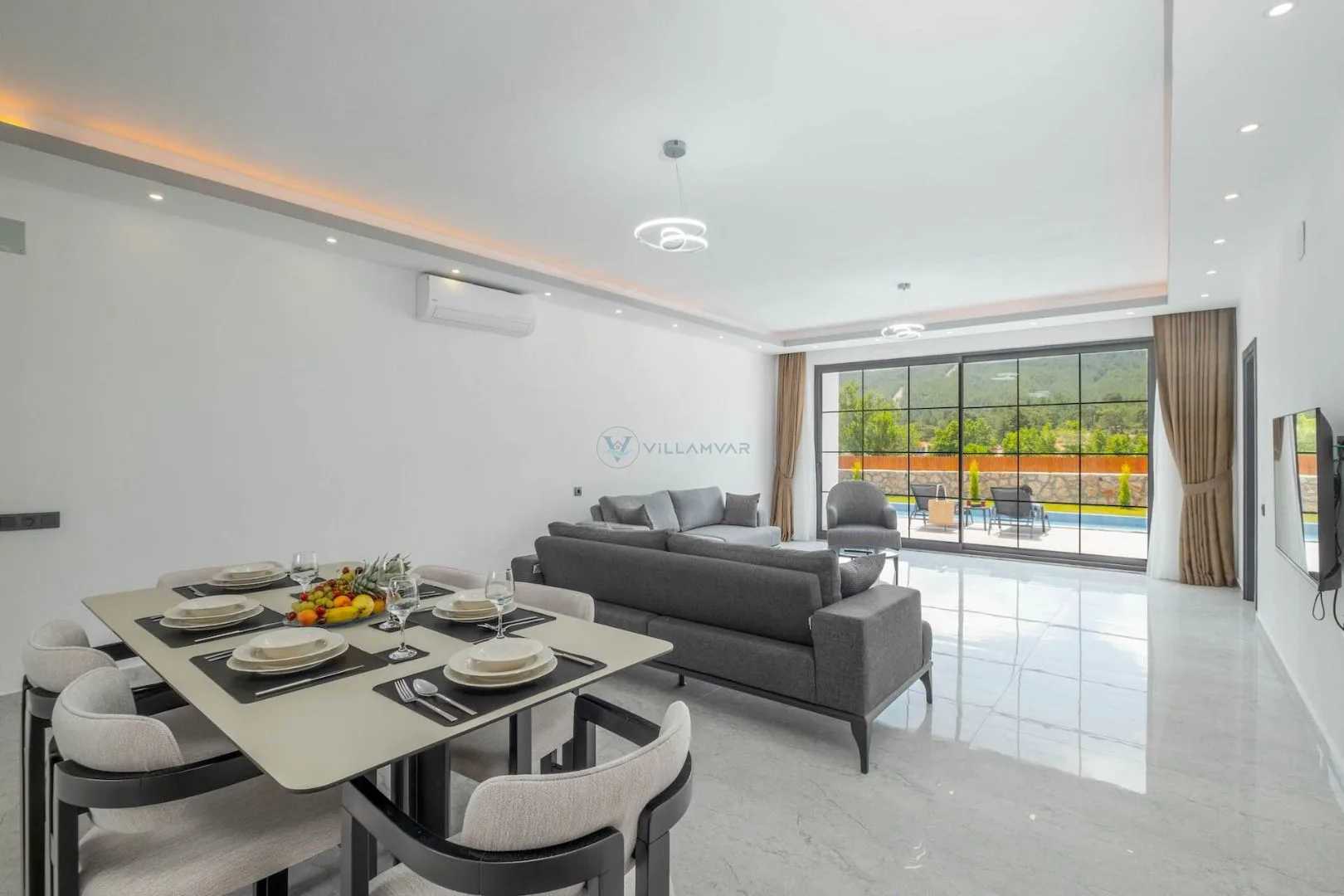 Villa Mavin 2