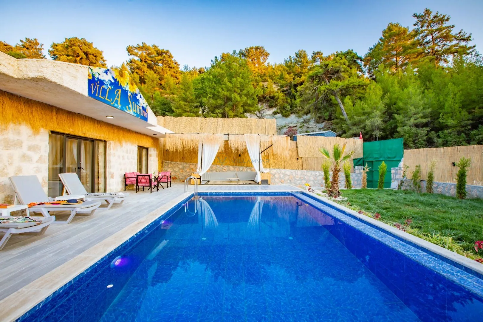 Villa Sunflower