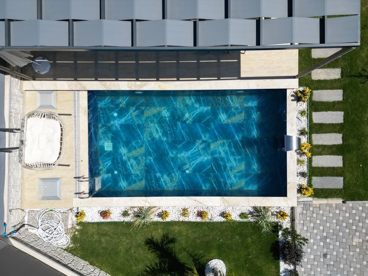 Villa Sembol