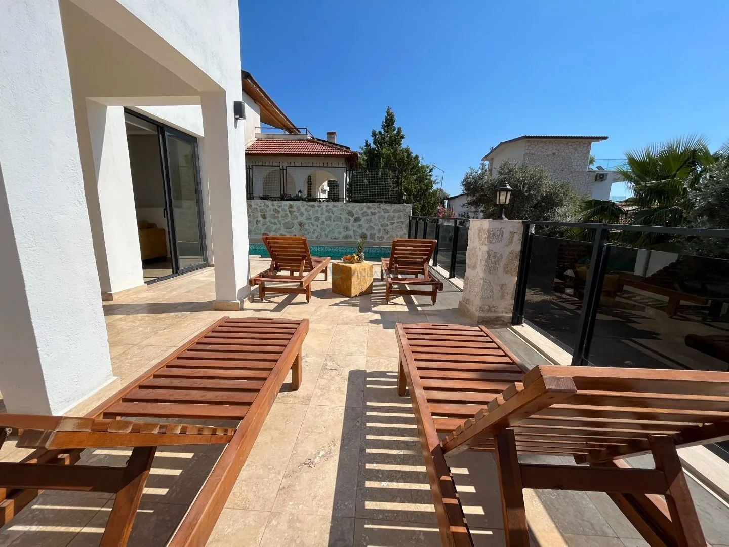 Villa Vector House