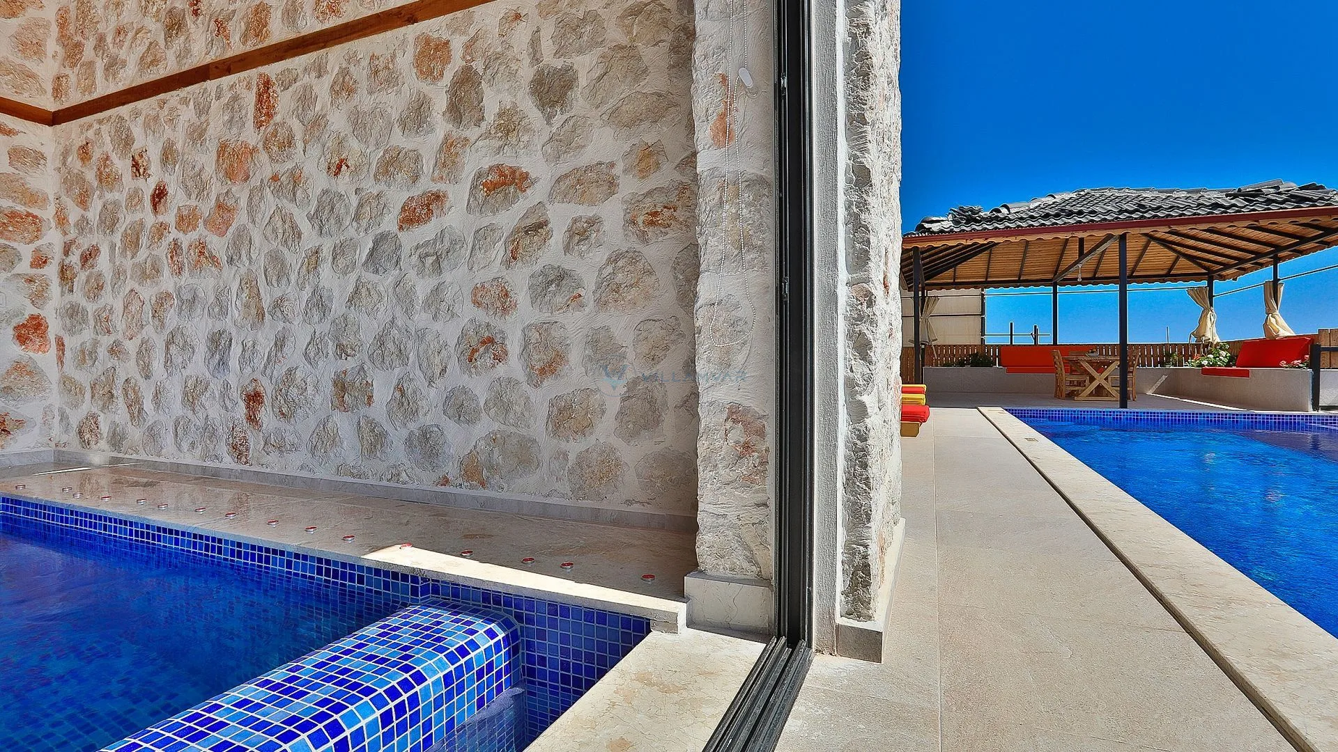 Villa Kum Tanesi