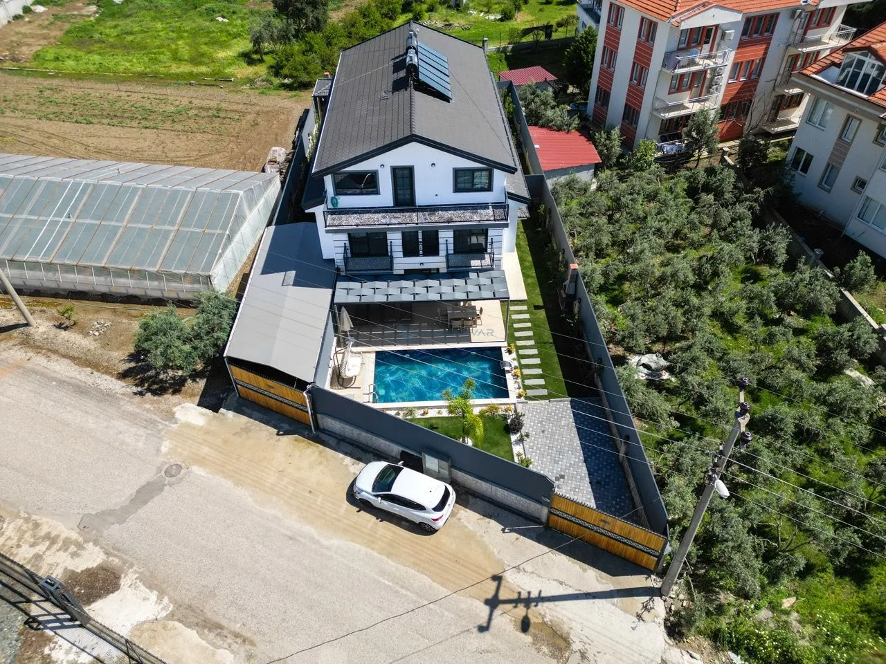 Villa Sembol