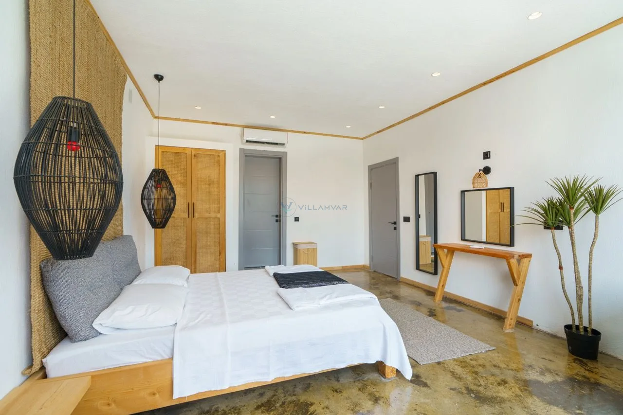 Villa Stay-2