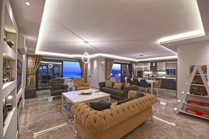 Villa Survival
