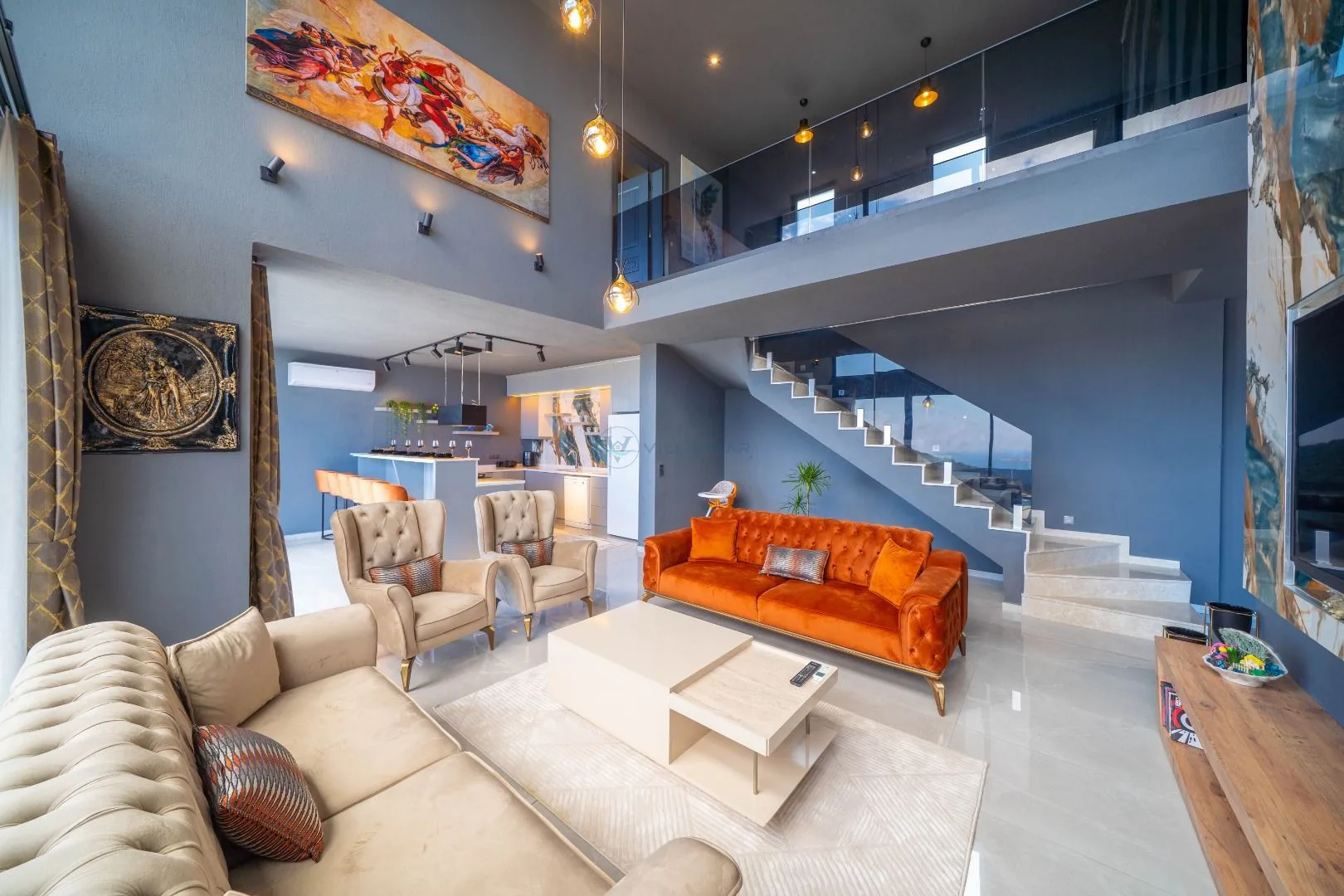 Villa Black Dark
