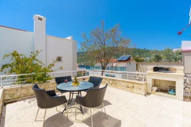 Villa Tarus Mara