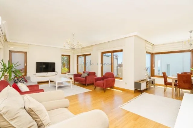 Villa Tarus Mara