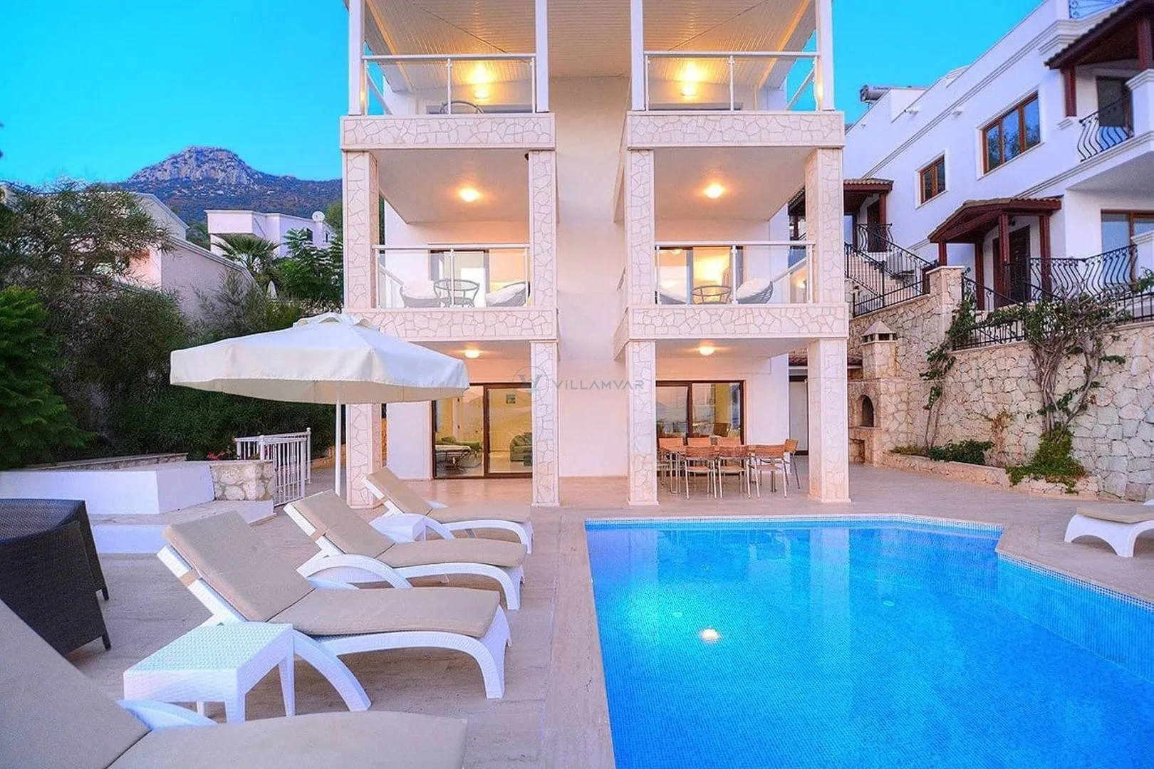 Villa Samsara 07-29